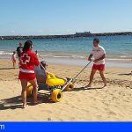Cruz Roja cuenta con servicio de baño adaptado en diversas playas de la provincia tinerfeña