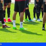 Ashotel propone terminar los partidos de fútbol que restan de temporada en Canarias