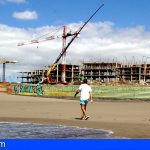 Al ayuntamiento no le han comunicado la paralización cautelar de las obras del hotel en La Tejita