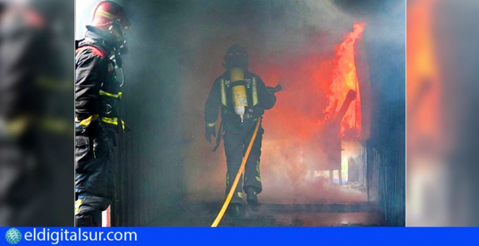 Incendio bomberos de Tenerife