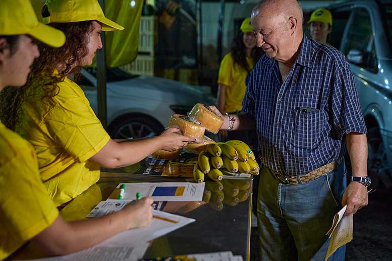 ventas de platano y queso canario Mercamadrid