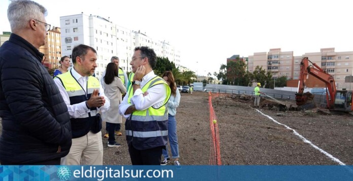 Inicio de obras para la creación de 80 plazas de aparcamiento en el distrito Ofra-Costa Sur
