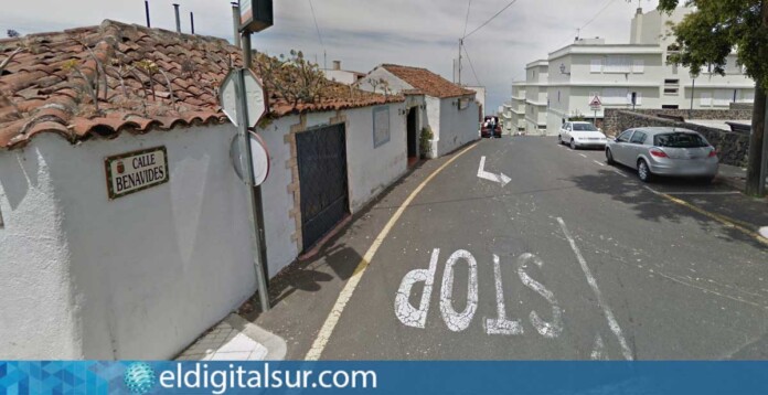 Calle-benavides-la-matanza-acentejo-100424 Anciano de 71 años en Tenerife en estado crítico después de ser brutalmente atacado con un arma blanca