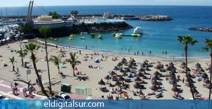 Playa La Pinta, Puerto Colón - Costa Adeje / EDS