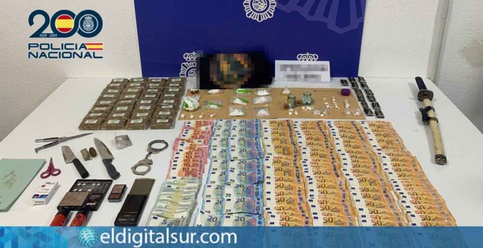 Desmantelado punto de venta de drogas cerca de un centro educativo en Tenerife