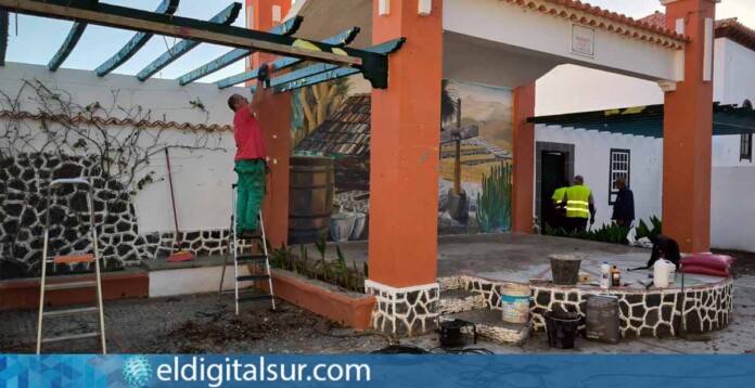 Obras en la Plaza Benítez de Lugo (Arico Nuevo)