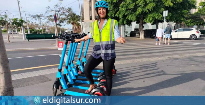 Despliegue de los patinetes de la nueva empresa en Santa Cruz
