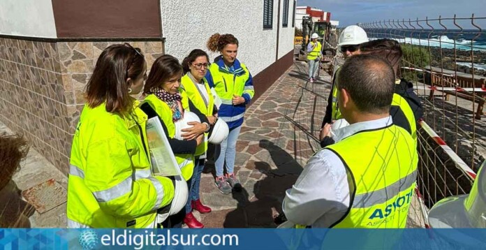 Visita obras saneamiento Los Silos