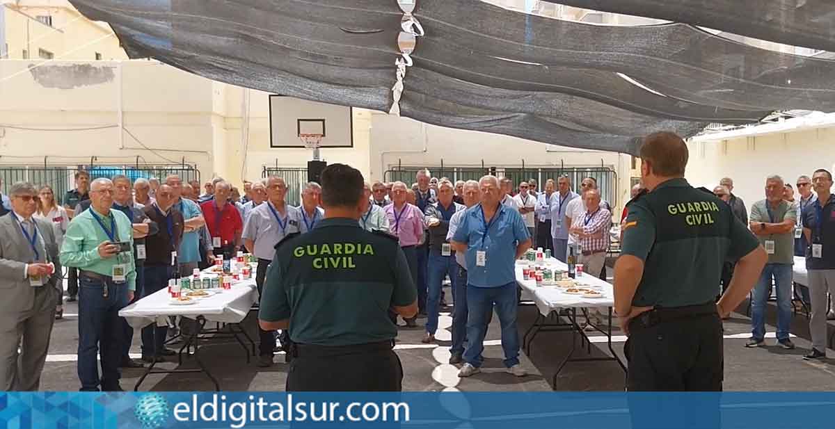 Más de 100 Guardias Civiles Retirados Asisten a Encuentro en Tenerife