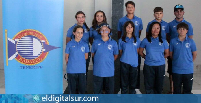 equipo-de-Optimist-del-Club-de-Mar-Radazul-041024
