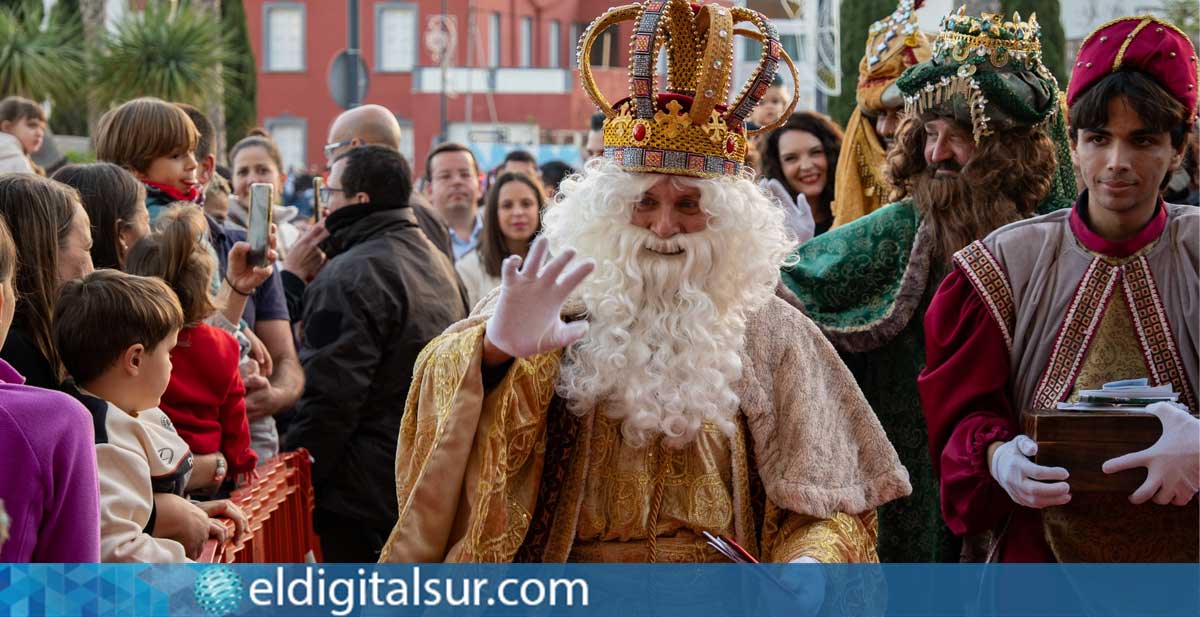 La ilusión de los más pequeños se hace realidad en la mágica noche de Reyes en Granadilla