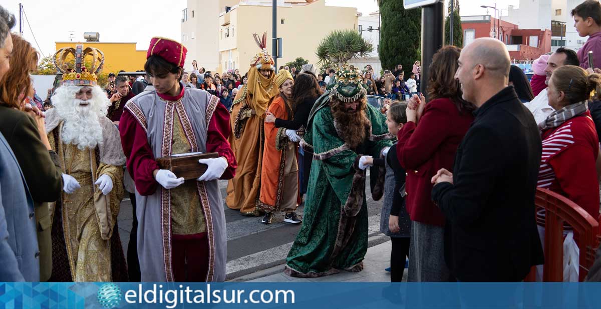 La alegría se apodera de Granadilla con la vibrante Cabalgata Real 