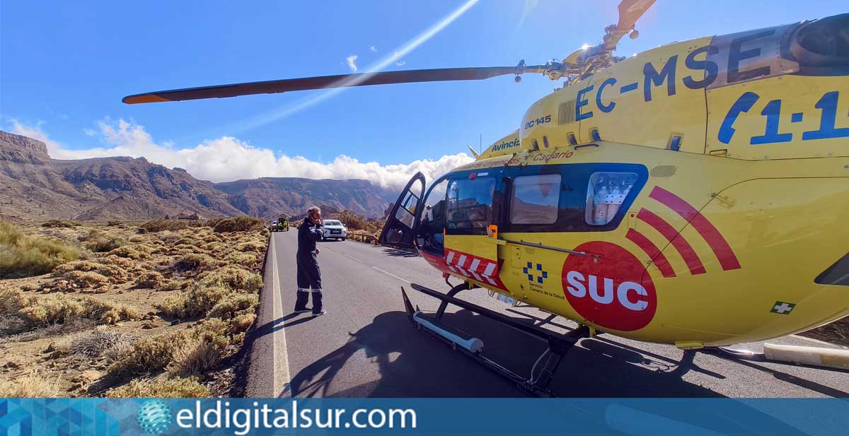 El helicóptero del SUC evacua al herido