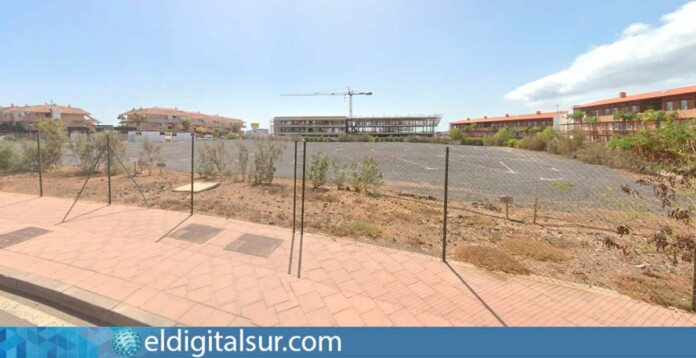 Parcela-Nueva-Residencia-Mayores-Amarilla-Golf-San-Miguel-040225 Terreno cedido por el Ayuntamiento de San Miguel de Abona para la construcción de la nueva residencia de mayores en Amarilla Golf