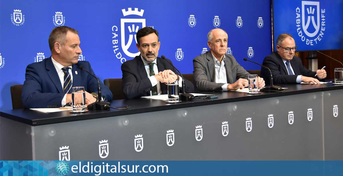 Rueda de prensa sobre Comercio Exterior celebrada en el Cabildo de Tenerife