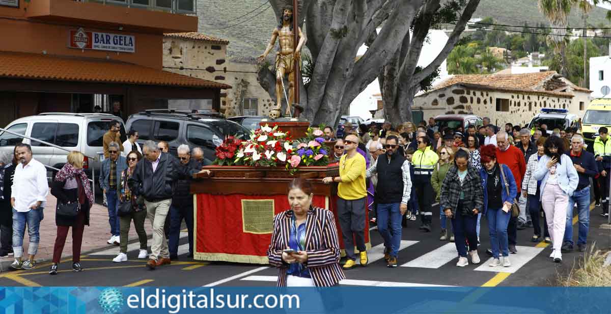 Procesión del Cristo de la Salud en una edición anterior de la Rogativa de la Lluvia en Arona