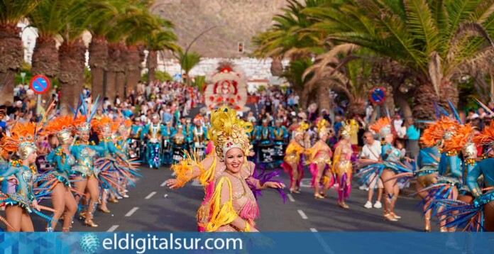 Coso-Carnaval-Internacional-Los-Cristianos-310325