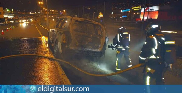 incendio-bomberos-tenerife-310325