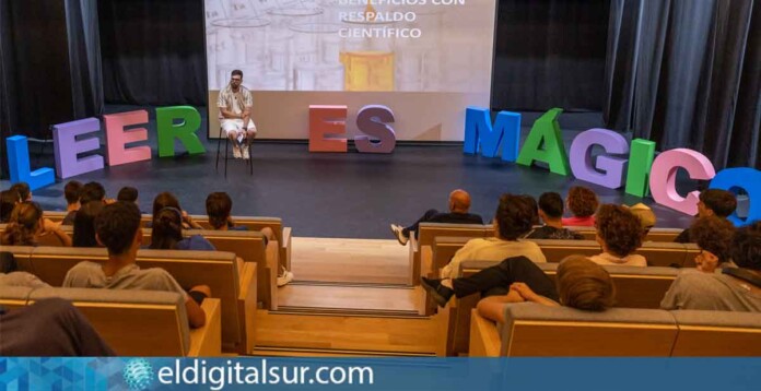Imagen de una edición anterior de la Feria del Libro de Adeje