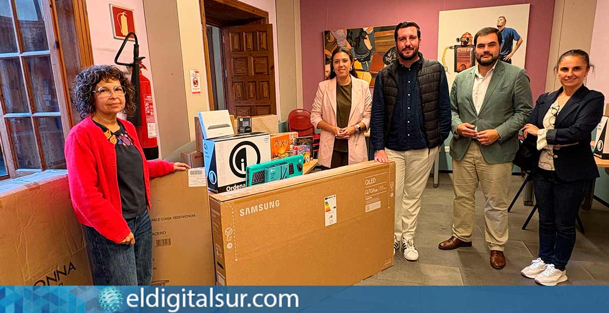 La Casa de Juventud de Puerto de la Cruz recibe equipamiento para fomentar el desarrollo de actividades juveniles