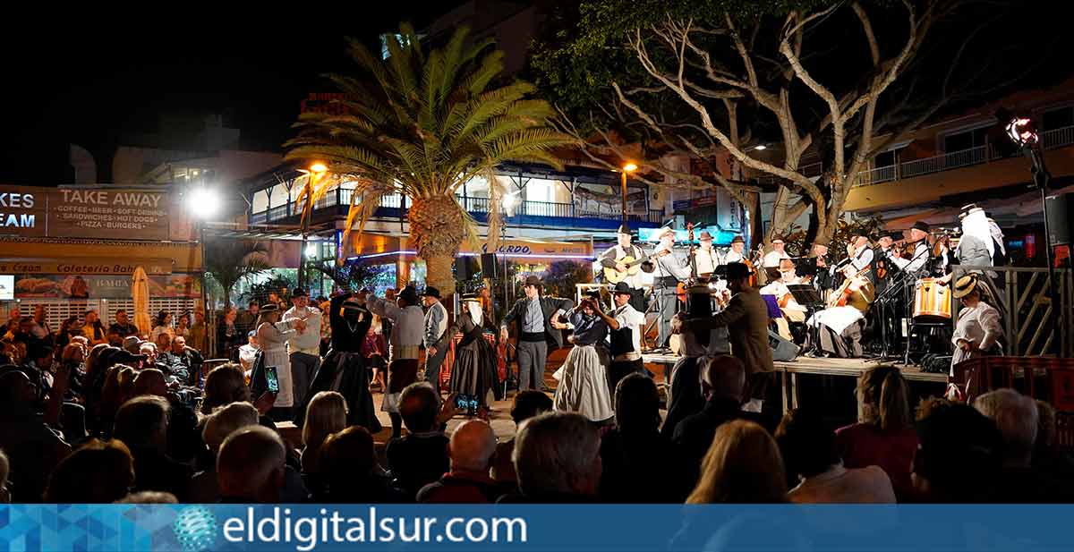Folk Fest Arona en la Plaza de La Pescadora de Los Cristianos