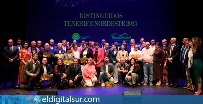 Gala-Distinguidos-del-CIT-Nordeste-Tacoronte-130525 XVI Gala Distinguidos del CIT Nordeste, celebrada en el Auditorio Capitol de Tacoronte
