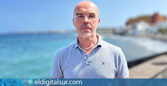 Jorge Buxadé, eurodiputado del grupo Patriots for Europe y portavoz de VOX, durante su visita a El Hierro con la Comisión LIBE