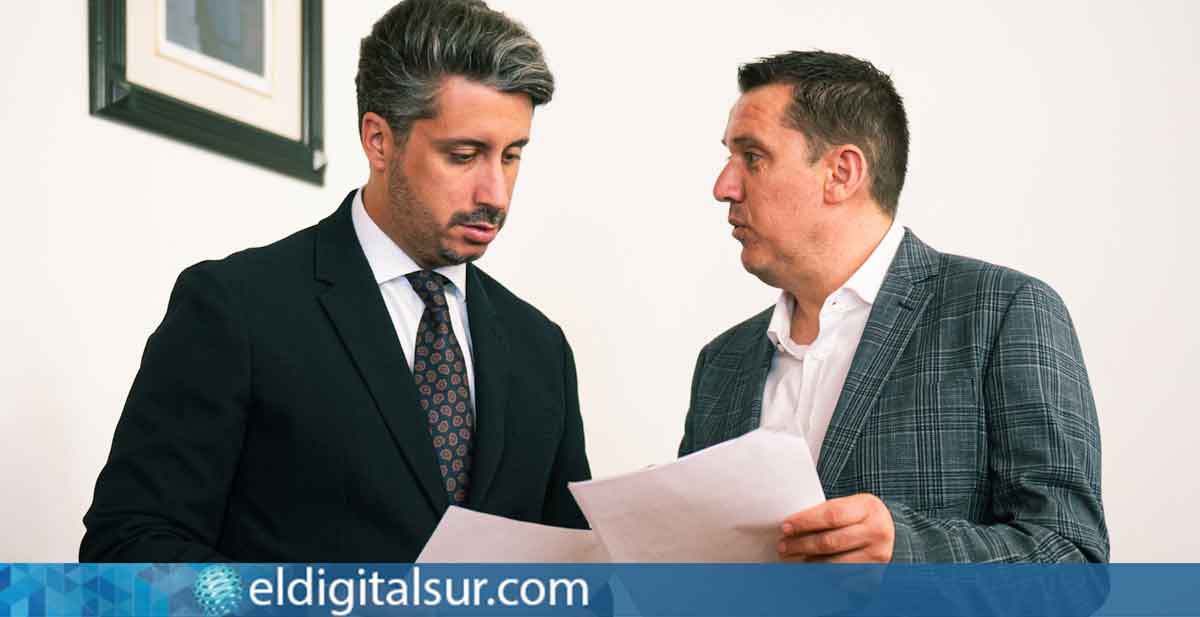 Luis Yeray Gutiérrez, alcalde de La Laguna, y Adolfo Cordobés, concejal de Ordenación del Territorio