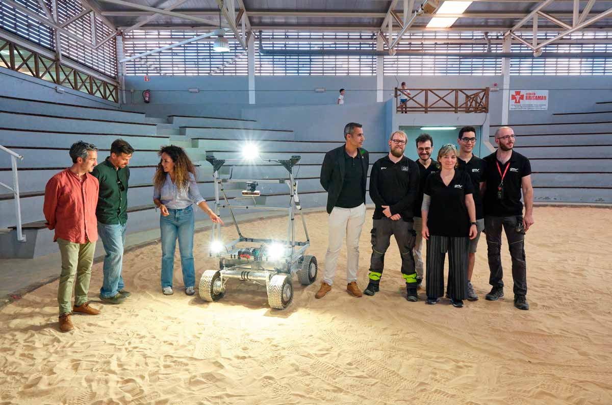 El equipo de GMV presentando el sistema LUPIN