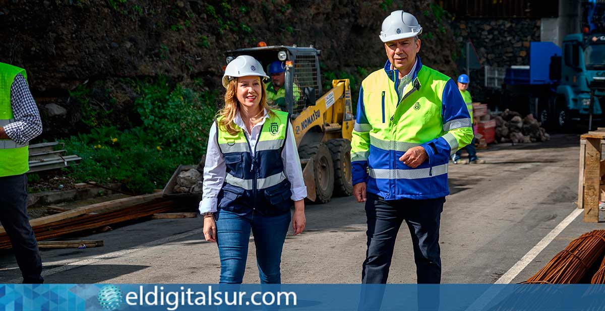 La presidenta Rosa Dávila y el consejero Dámaso Arteaga anuncian mejoras en la TF-5 con semáforos inteligentes
