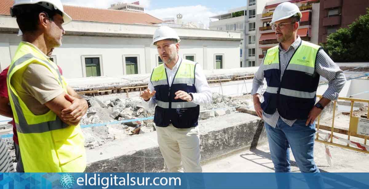 Visita de los representantes municipales a las obras de la Recova Vieja