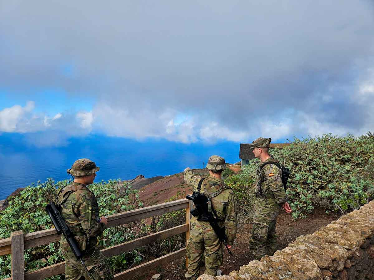 Militares del Grupo Táctico “Canarias”