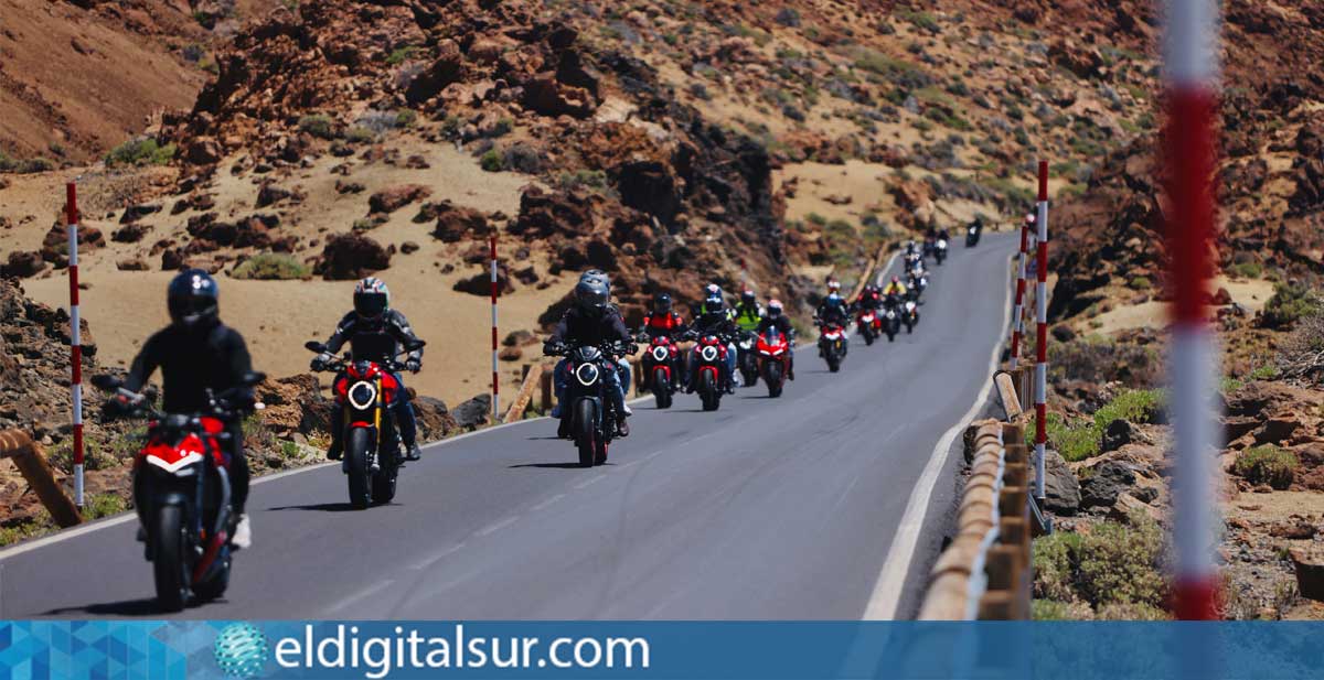 La caravana de Ducati recorrió las carreteras de Tenerife