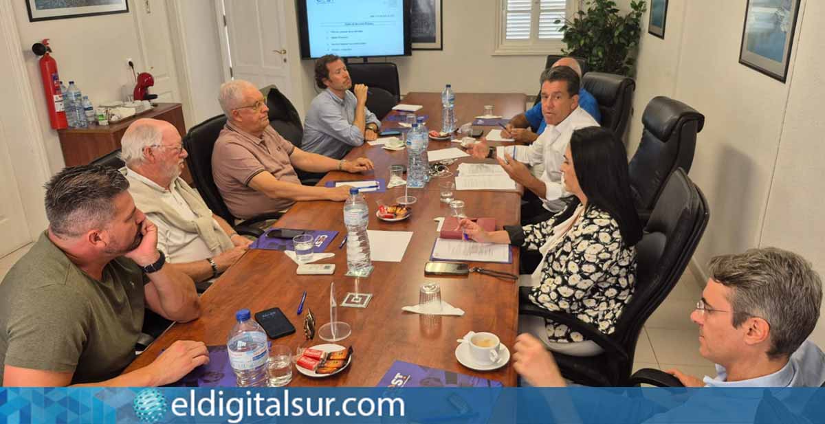El CEST debate la situación de los juzgados del sur y propone renombrar la Plataforma Cabo Llanos como Plataforma Tenerife