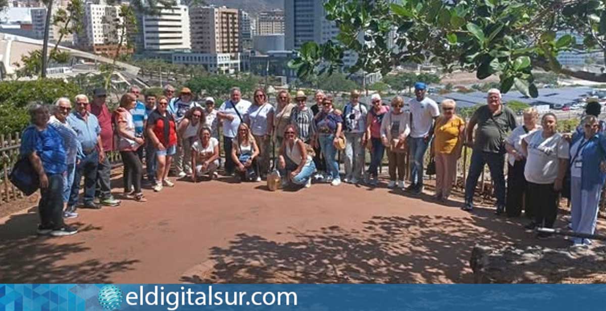 Presentación del proyecto “Sin Etiquetas” / Asociación El Carmen Se Mueve