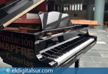 El piano, donado por Fundación MAPFRE Canarias
