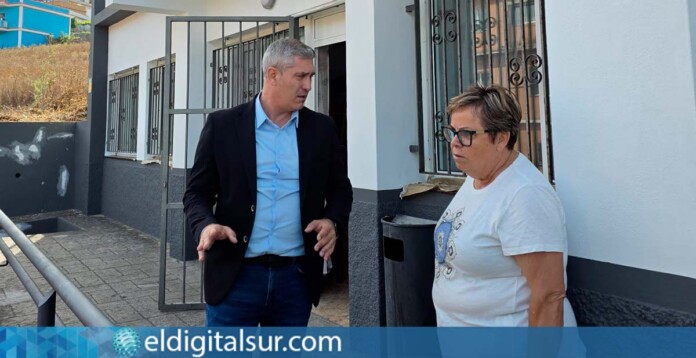 Fran Hernández visita el centro ciudadano de Jardina tras la reforma integral del edificio y su entorno