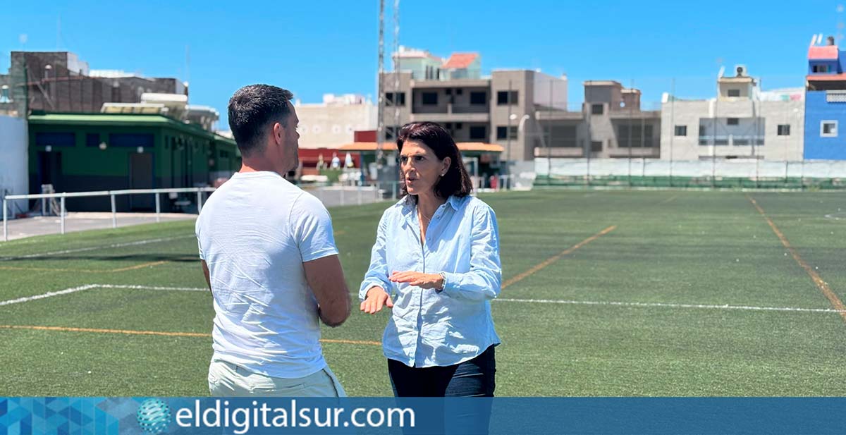 La alcaldesa Ana Dorta y el concejal Oliver Afonso impulsan la renovación del campo de fútbol de El Mirador, en Alcalá