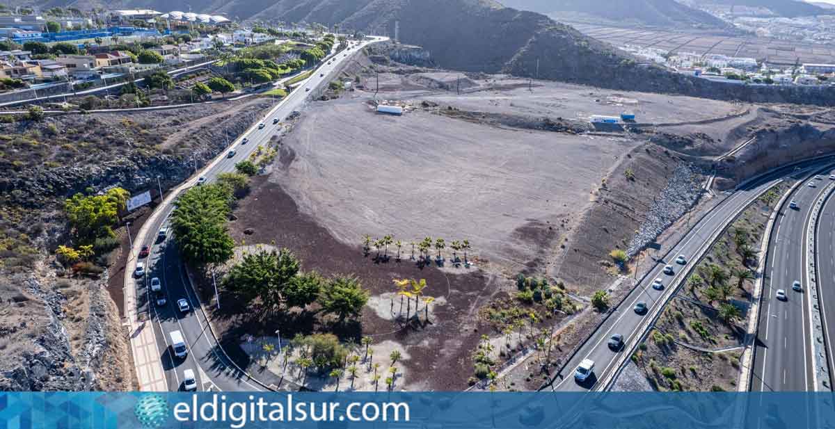 Terrenos donde se desarrollará el bosque termófilo, Adeje, Tenerife sur / EDS