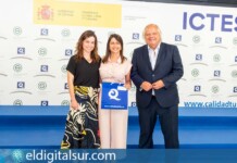 Luz Goretti Gorrín en Madrid durante la entrega oficial de la Bandera “Q”, que certifica la calidad turística de las playas de La Arena y Los Guíos en Santiago del Teide