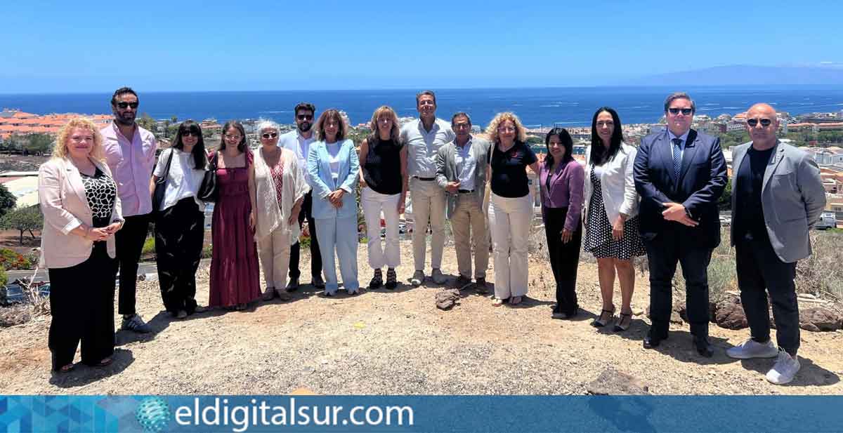 Encuentro entre el CEST y el nuevo decanato de Economía y Turismo de la ULL