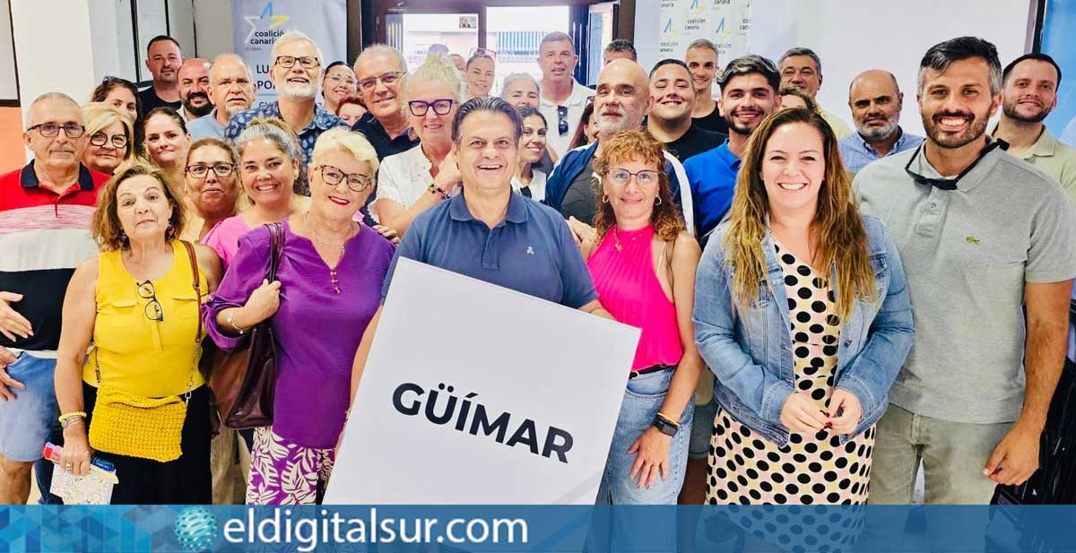Miembros de la nueva ejecutiva local de Coalición Canaria en Güímar, encabezada por Gustavo Pérez, tras la asamblea de reelección
