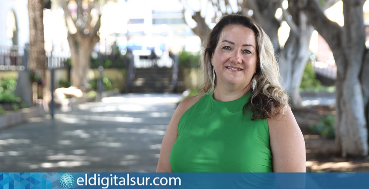 Raquel Morales, concejala de Educación, impulsa las ayudas al estudio 2025/2026 en Granadilla de Abona