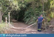 Debido al riesgo de incendio forestal, queda prohibido transitar por el monte