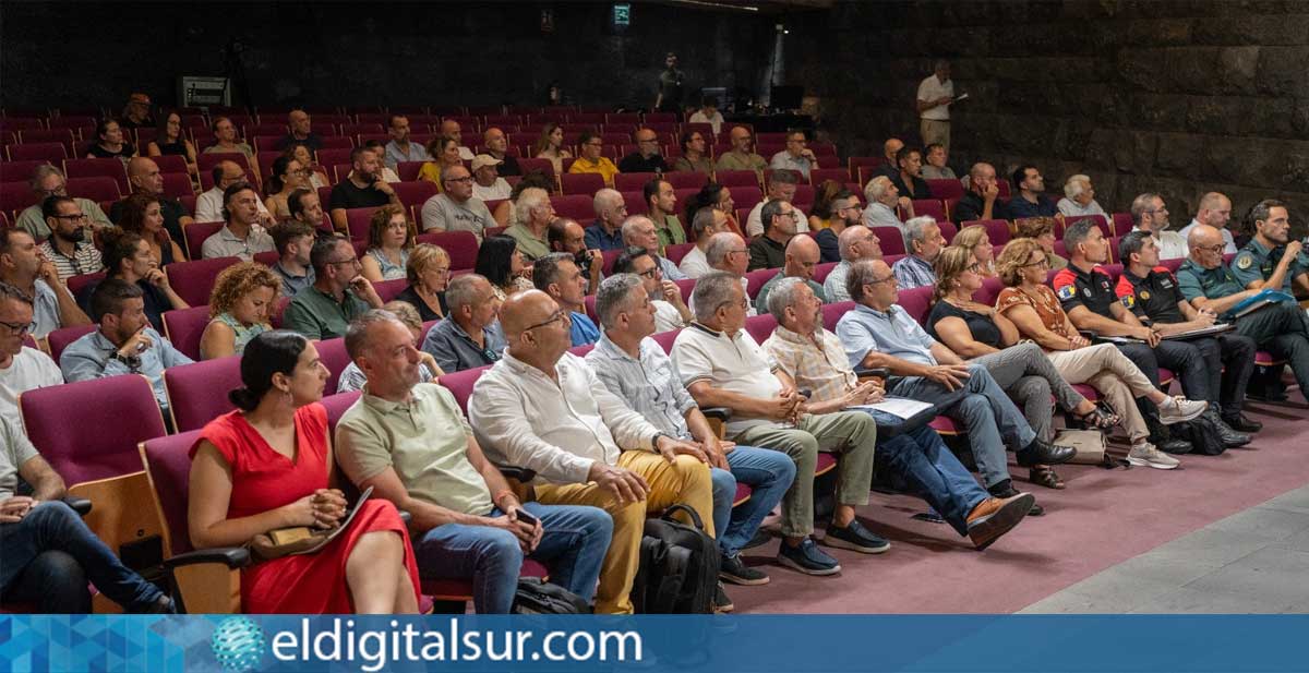 Reunión de trabajo con representantes del sector vitivinícola, administraciones y fuerzas de seguridad para coordinar acciones contra la filoxera en Tenerife