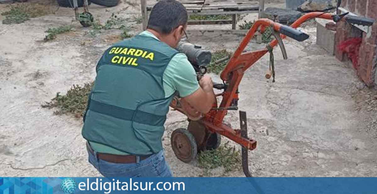 Motocultor “Merry” recuperado por la Guardia Civil tras el robo en la finca de Tacoronte
