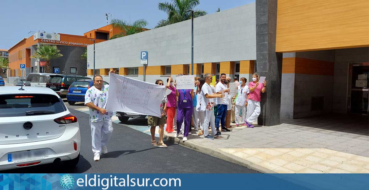 Manifestación de médicos en el Centro de Salud de El Fraile