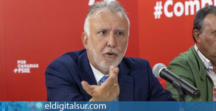 El secretario general del PSOE Canarias y Ministro, Ángel Víctor Torres
