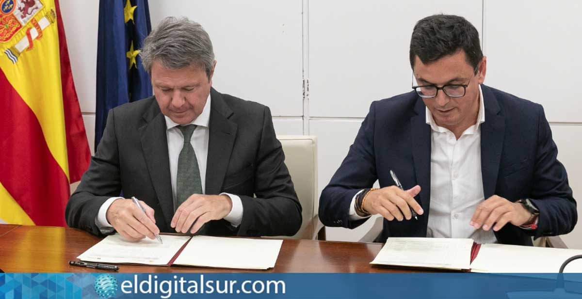 Firma de la tercera adenda del Convenio de Carreteras en Canarias