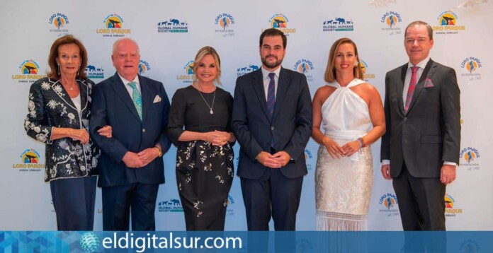 Robin Ganzert y Wolfgang Kiessling durante la gala de la cumbre Global Humane en Puerto de la Cruz